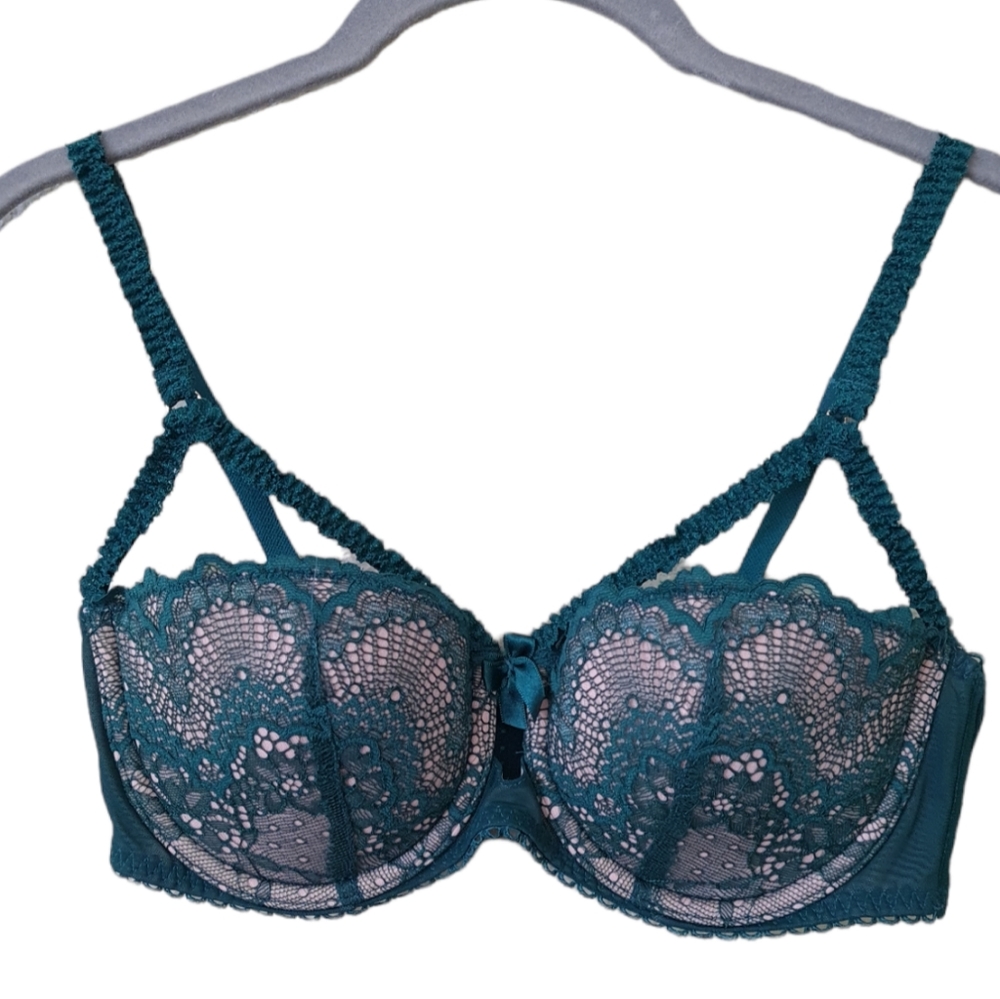 ADORE ME, Green Lace Light Lined Contour Bra, 34C